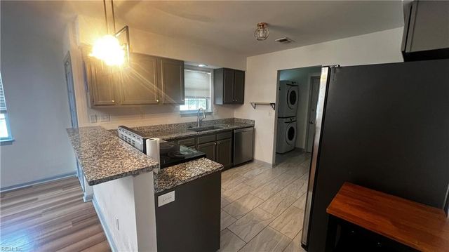 4207 Coffman BLVD, Chesapeake, VA 23321