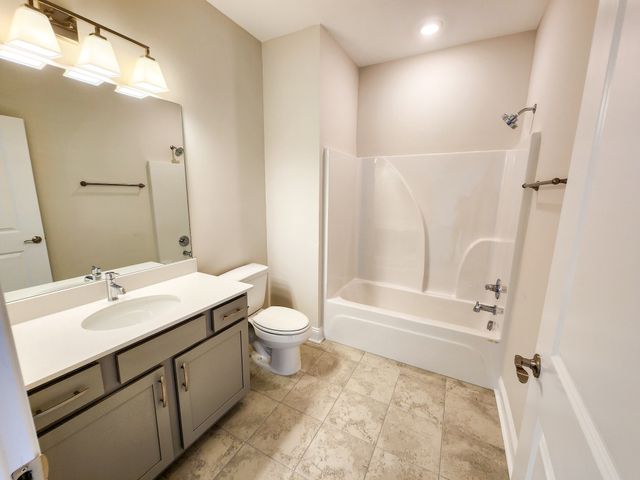 836 Goswell Dr Unit 203, Nolensville, TN 37135