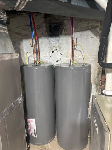 2320 N.Charles, Central North Side, PA 15214