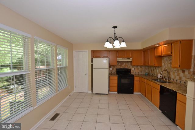 9546 BUTTONBUSH CT, Manassas, VA 20110