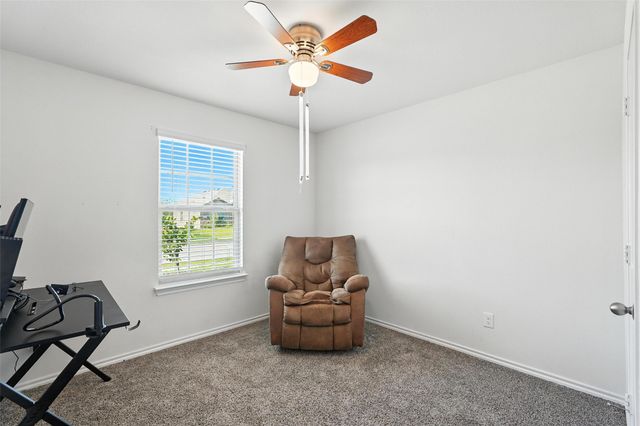 1733 Willow Creek Road, Lancaster, TX 75146