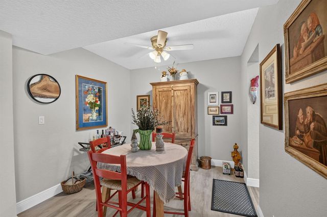3590 Via Poinciana 311, Lake Worth, FL 33467