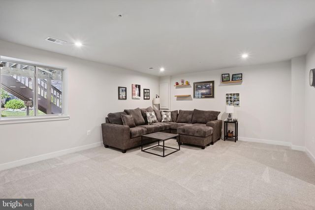 6012 PECKING STONE ST, New Market, MD 21774