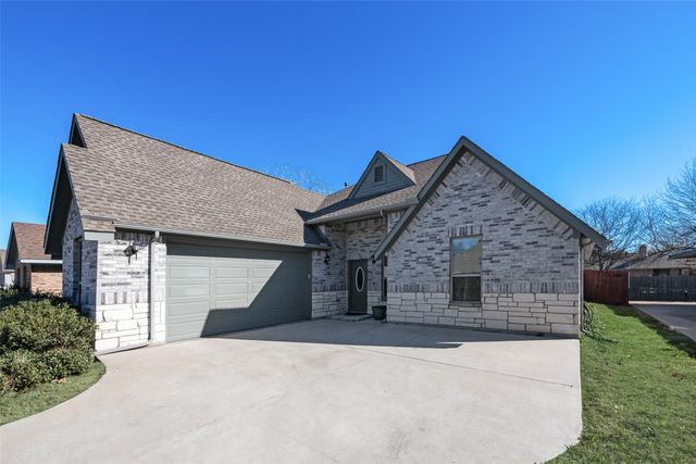 210 N Rustic Trail, Wylie, TX 75098