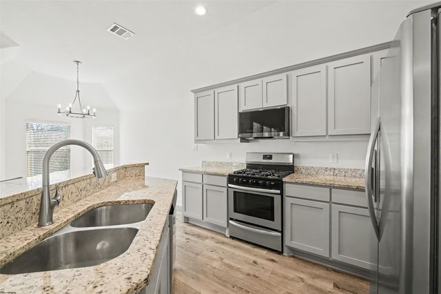 210 N Rustic Trail, Wylie, TX 75098