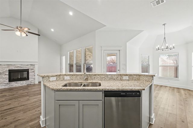 210 N Rustic Trail, Wylie, TX 75098