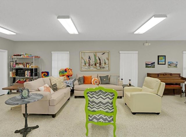 1000 79TH AVENUE N 203, St Petersburg, FL 33702