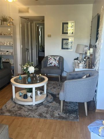 1000 79TH AVENUE N 203, St Petersburg, FL 33702