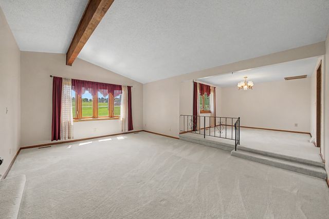 8028 NE 46th Avenue, Altoona, IA 50009