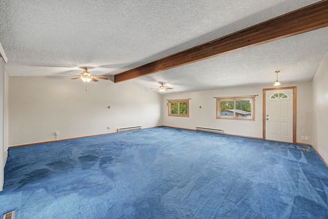8028 NE 46th Avenue, Altoona, IA 50009