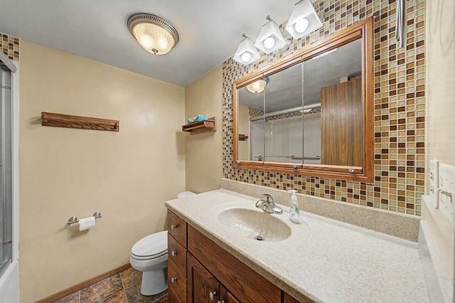 8028 NE 46th Avenue, Altoona, IA 50009