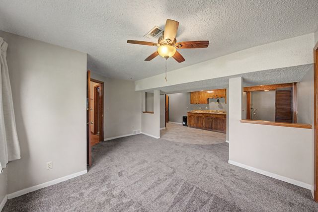 8028 NE 46th Avenue, Altoona, IA 50009