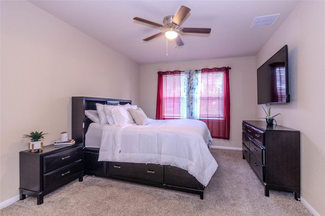 1501 Gropius LN 30B, Pflugerville, TX 78660