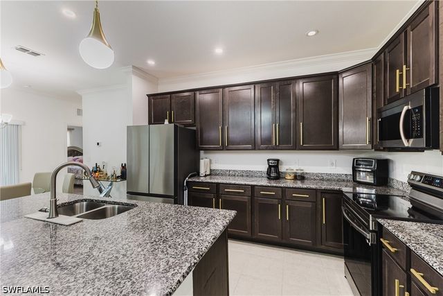1219 SW 10th ST, Cape Coral, FL 33991