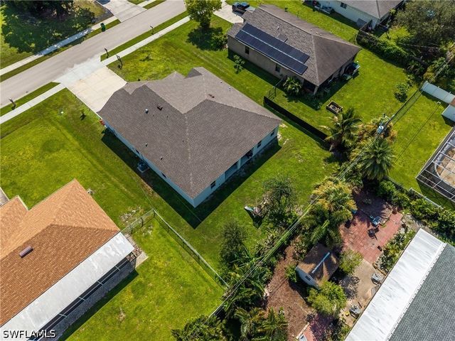 1219 SW 10th ST, Cape Coral, FL 33991