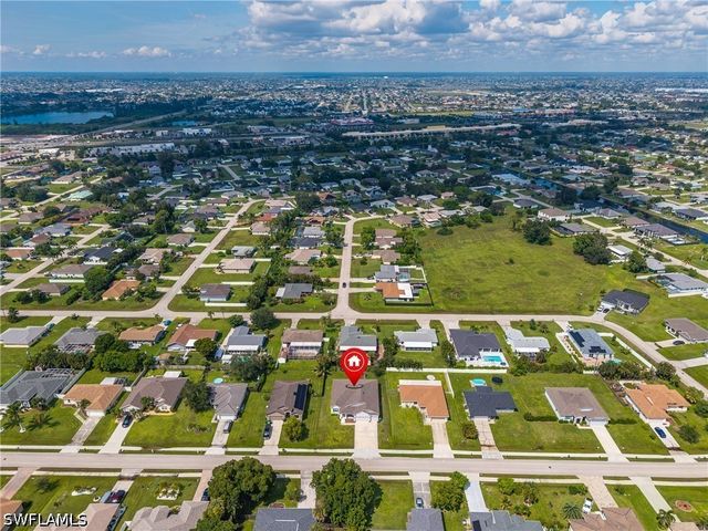 1219 SW 10th ST, Cape Coral, FL 33991