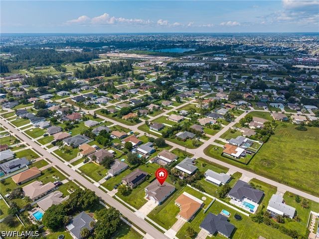 1219 SW 10th ST, Cape Coral, FL 33991