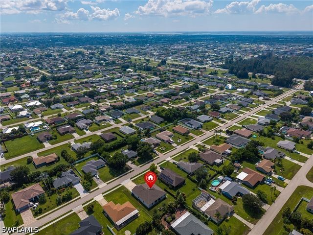 1219 SW 10th ST, Cape Coral, FL 33991