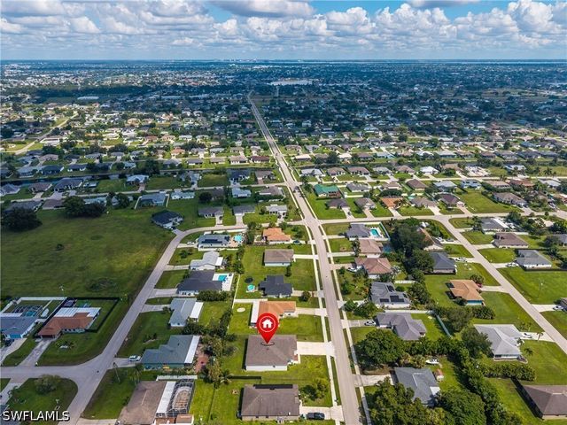 1219 SW 10th ST, Cape Coral, FL 33991