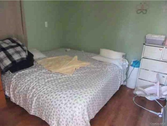 74 Eisenhower Avenue, Brentwood, NY 11717