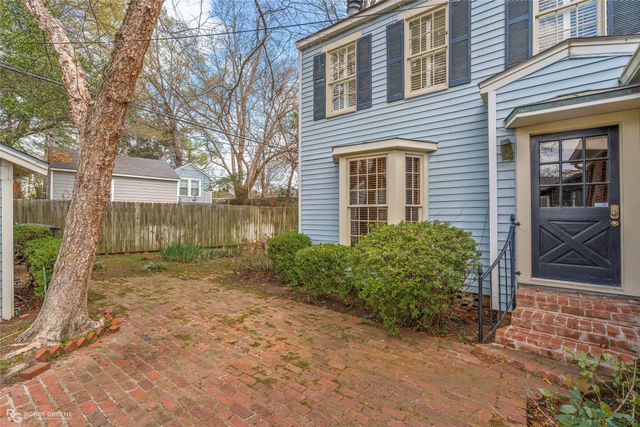 3810 Creswell Avenue, Shreveport, LA 71104