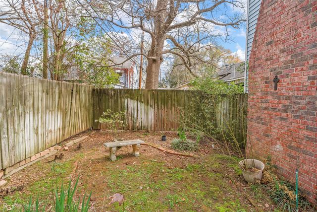 3810 Creswell Avenue, Shreveport, LA 71104