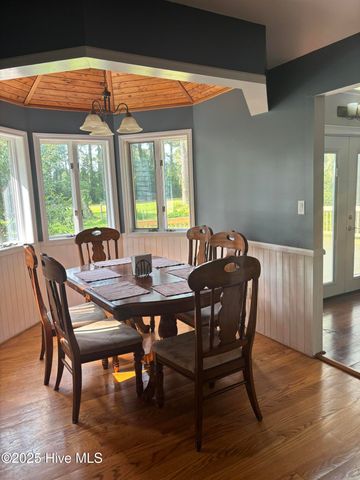 1805 Rivershore Road, Elizabeth City, NC 27909