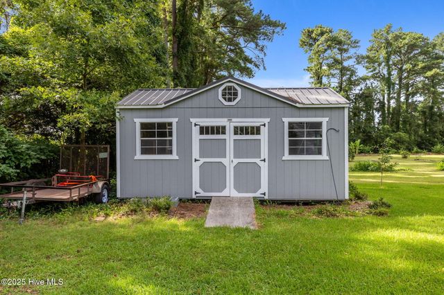 1805 Rivershore Road, Elizabeth City, NC 27909