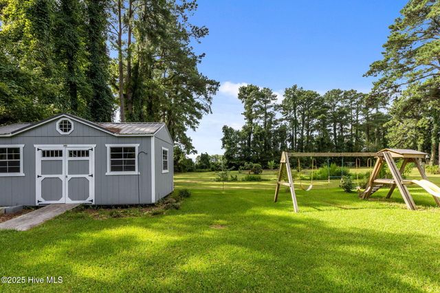 1805 Rivershore Road, Elizabeth City, NC 27909