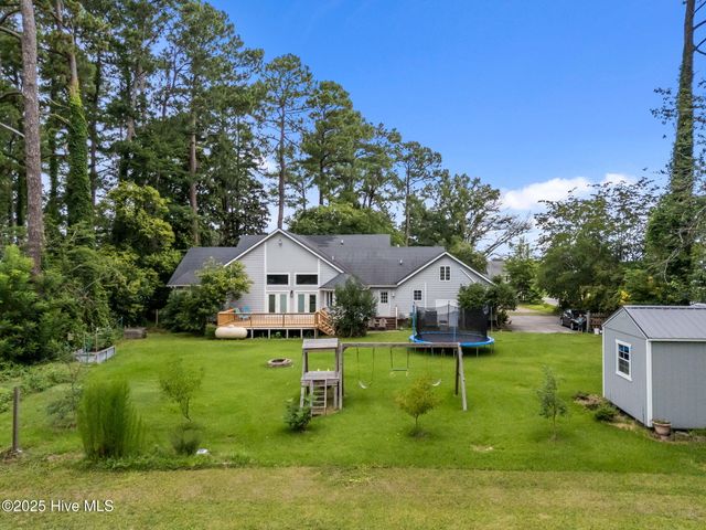 1805 Rivershore Road, Elizabeth City, NC 27909