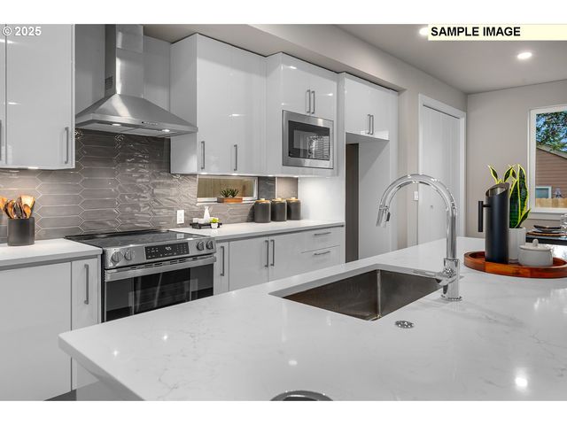 17145 Sw KALAPUYA Ln, Sherwood, OR 97140