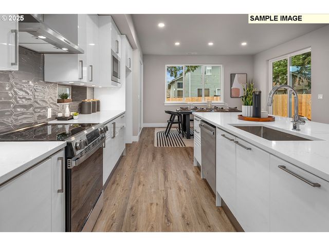 17145 Sw KALAPUYA Ln, Sherwood, OR 97140