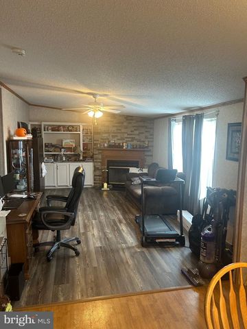 186 CONODOGUINET MOBILE EST, Newville, PA 17241