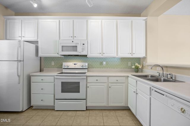 404 Auburn Square Drive, Durham, NC 27713