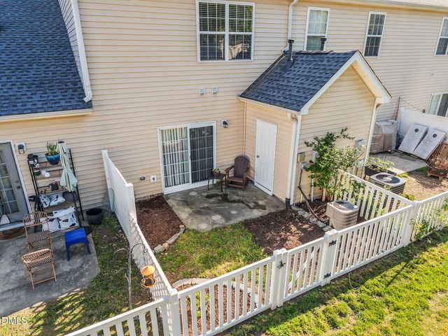 404 Auburn Square Drive, Durham, NC 27713