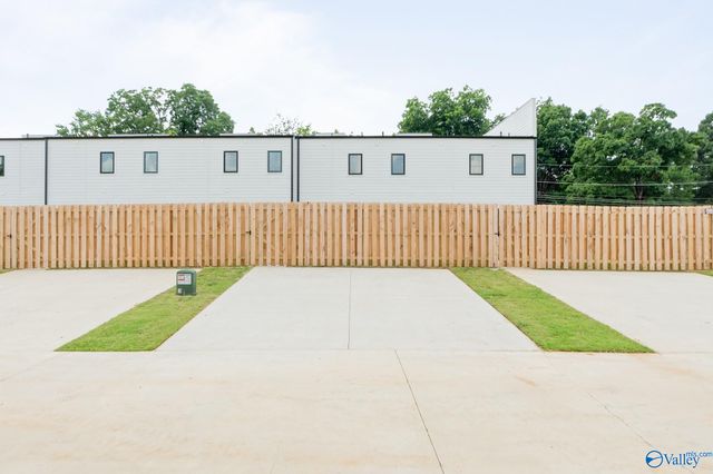 2512 Freeman Road, Huntsville, AL 35805
