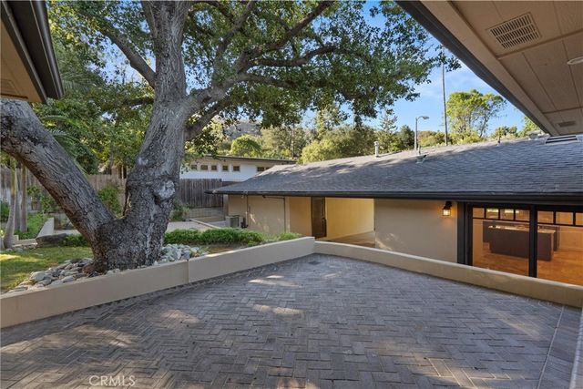 1520 Lancashire Street, Pasadena, CA 91103