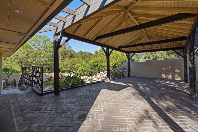 1520 Lancashire Street, Pasadena, CA 91103