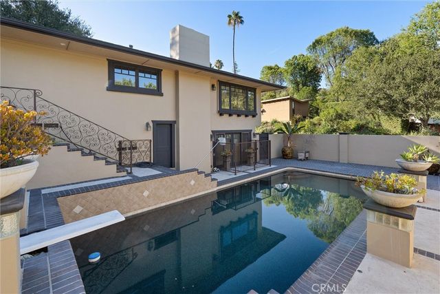 1520 Lancashire Street, Pasadena, CA 91103