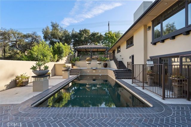 1520 Lancashire Street, Pasadena, CA 91103