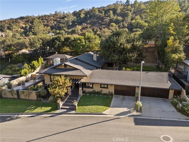 1520 Lancashire Street, Pasadena, CA 91103