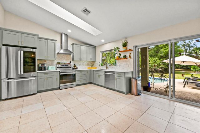 12369 157th Street N, Jupiter, FL 33478