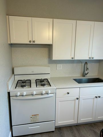 214 S Palmway 1, Lake Worth Beach, FL 33460