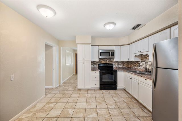 87 HIGH STREET, Winter Haven, FL 33880