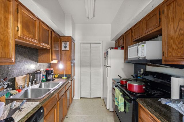 6602 Harbor Town Drive 1207, Houston, TX 77036