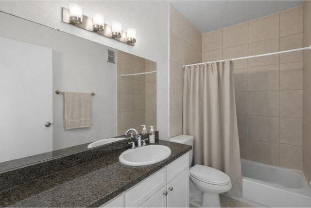 6602 Harbor Town Drive 1207, Houston, TX 77036