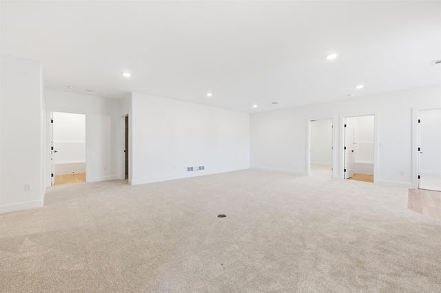 3871 N Estancia Ct, Wichita, KS 67205