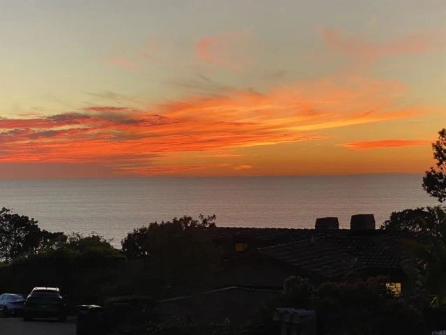 622 Kalamath Dr., Del Mar, CA 92014