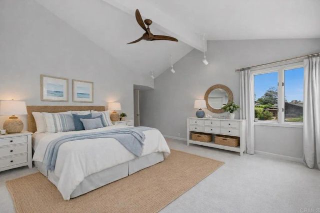 622 Kalamath Dr., Del Mar, CA 92014