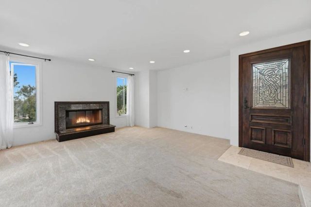 622 Kalamath Dr., Del Mar, CA 92014
